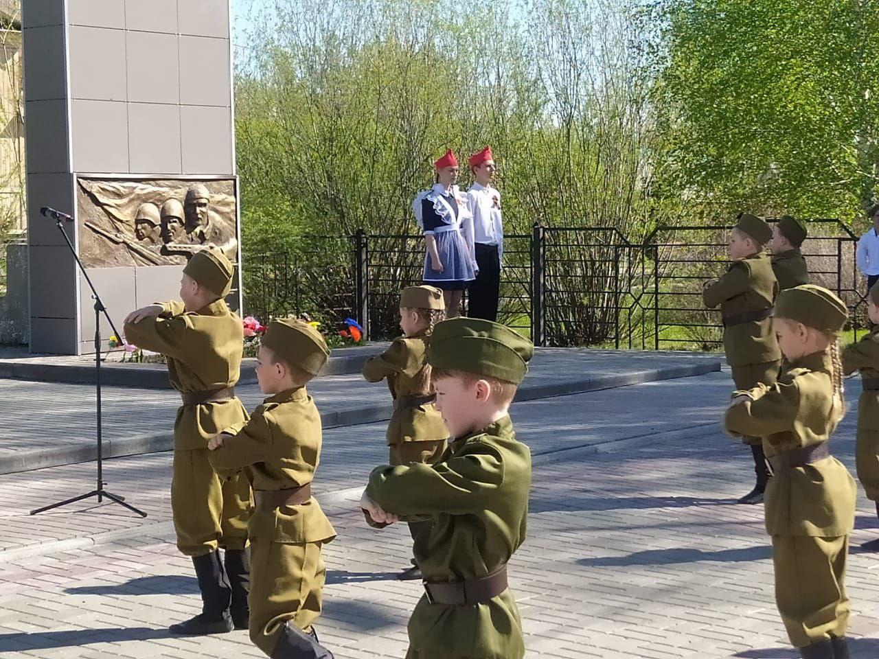 Торжественный митинг, посвященный празднованию 79 годовщины Победы советского народа в Великой Отечественной войне.